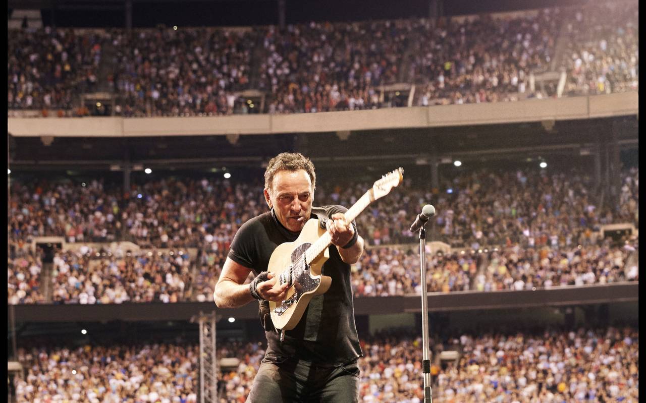 Bruce Springsteen steht auf der Bühne